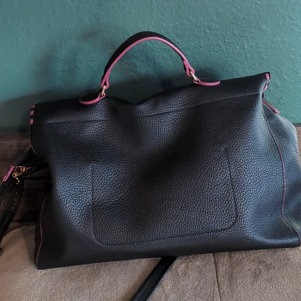 Montana West Black and Pink Crossbody Bag - Picture 6 of 9